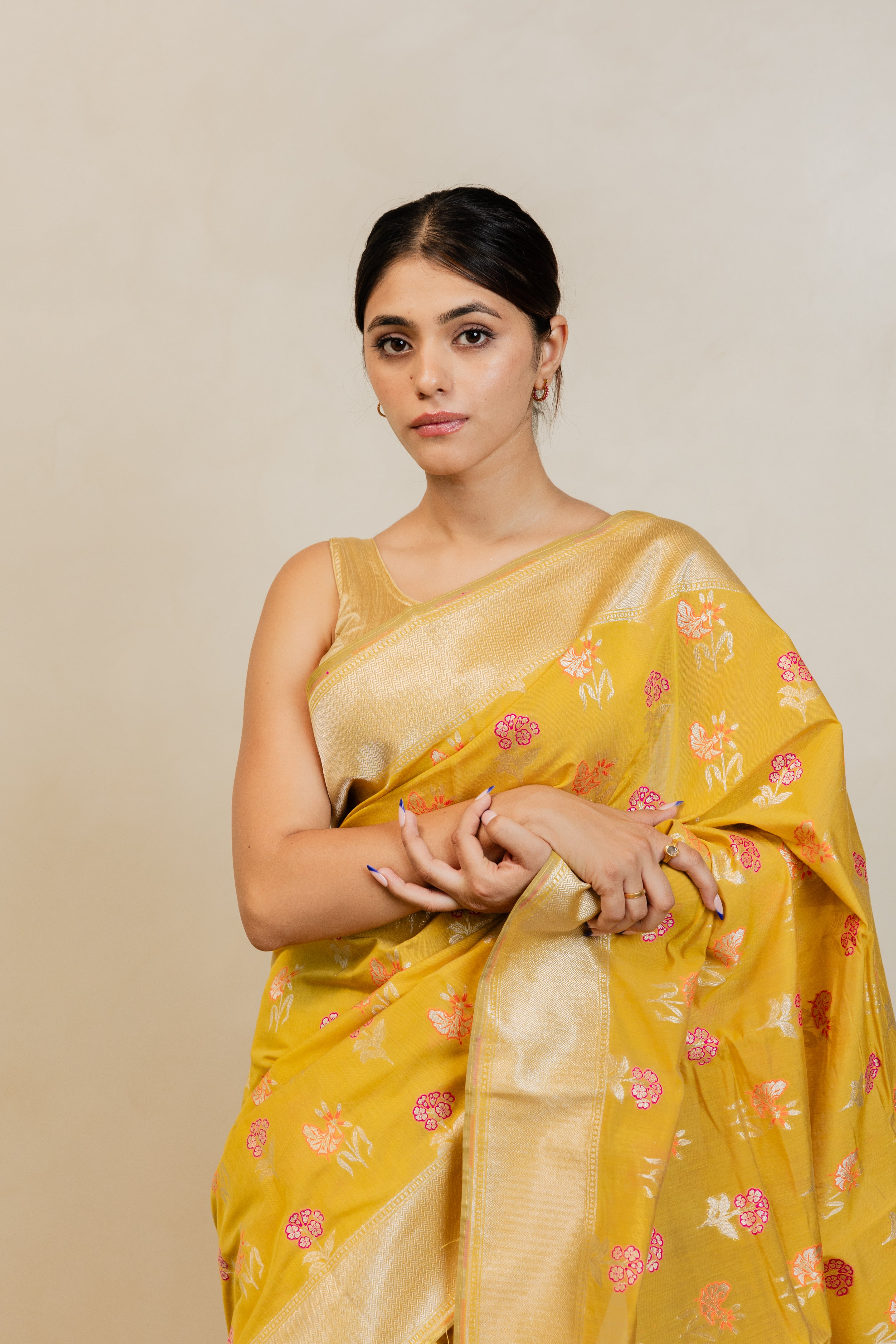 Cotton Jamdani Flower Booti Mustard Handloom Saree