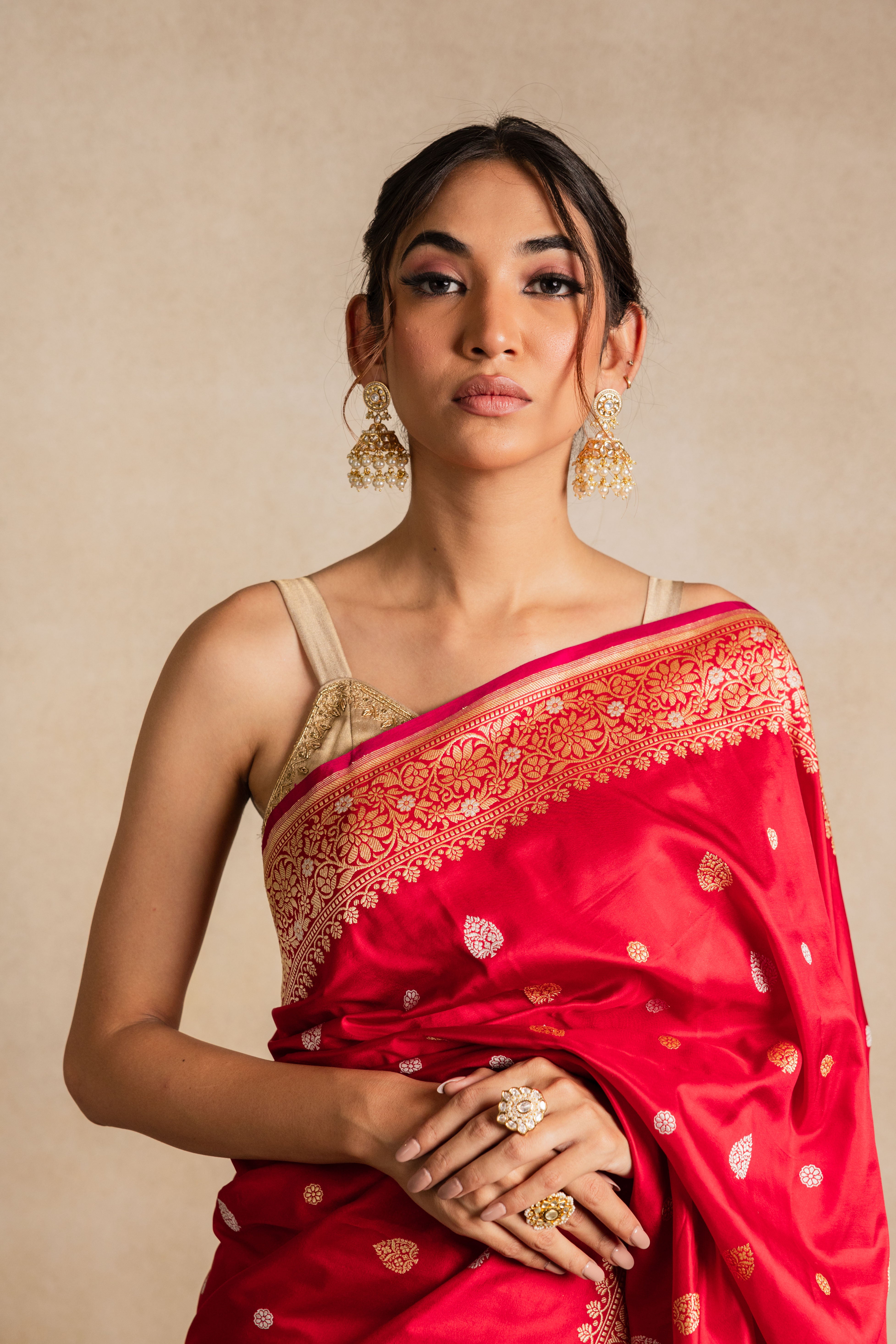 Red Sona Rupa Booti Katan Silk Saree